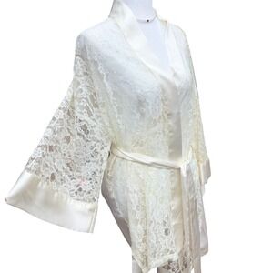 Vintage Victorias Secret Gold Label Ivory Lace Bridal Robe Lingerie Kimono Angel